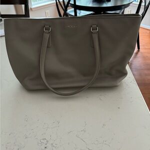 Pre-owned Tumi Gray leather laptop tote